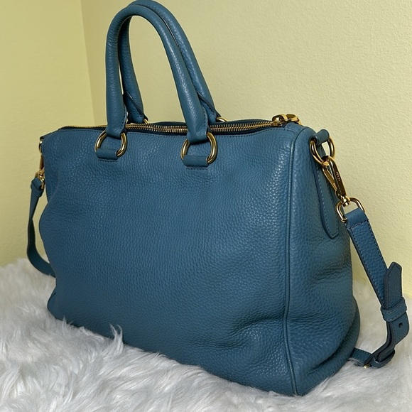 💯Authentic Prada Blue Leather Women's Bag🍀 - Picture 6 of 16